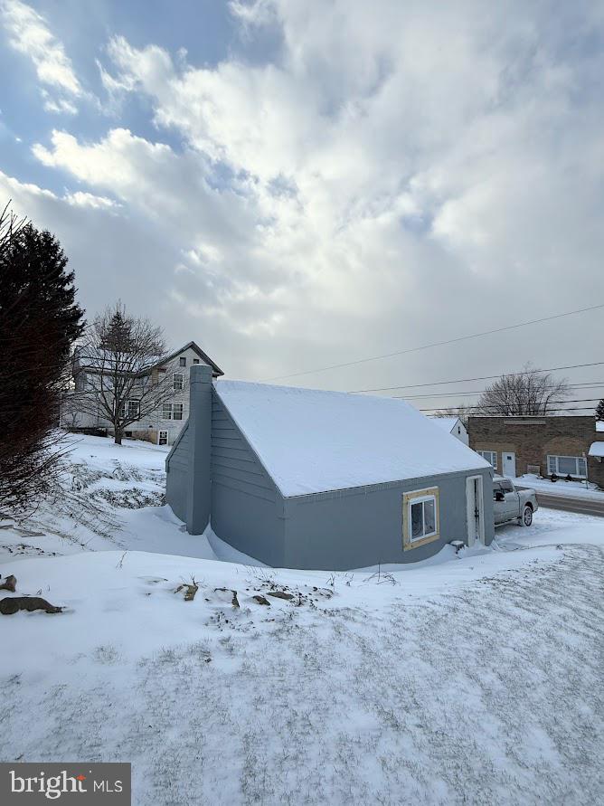 356 Main St