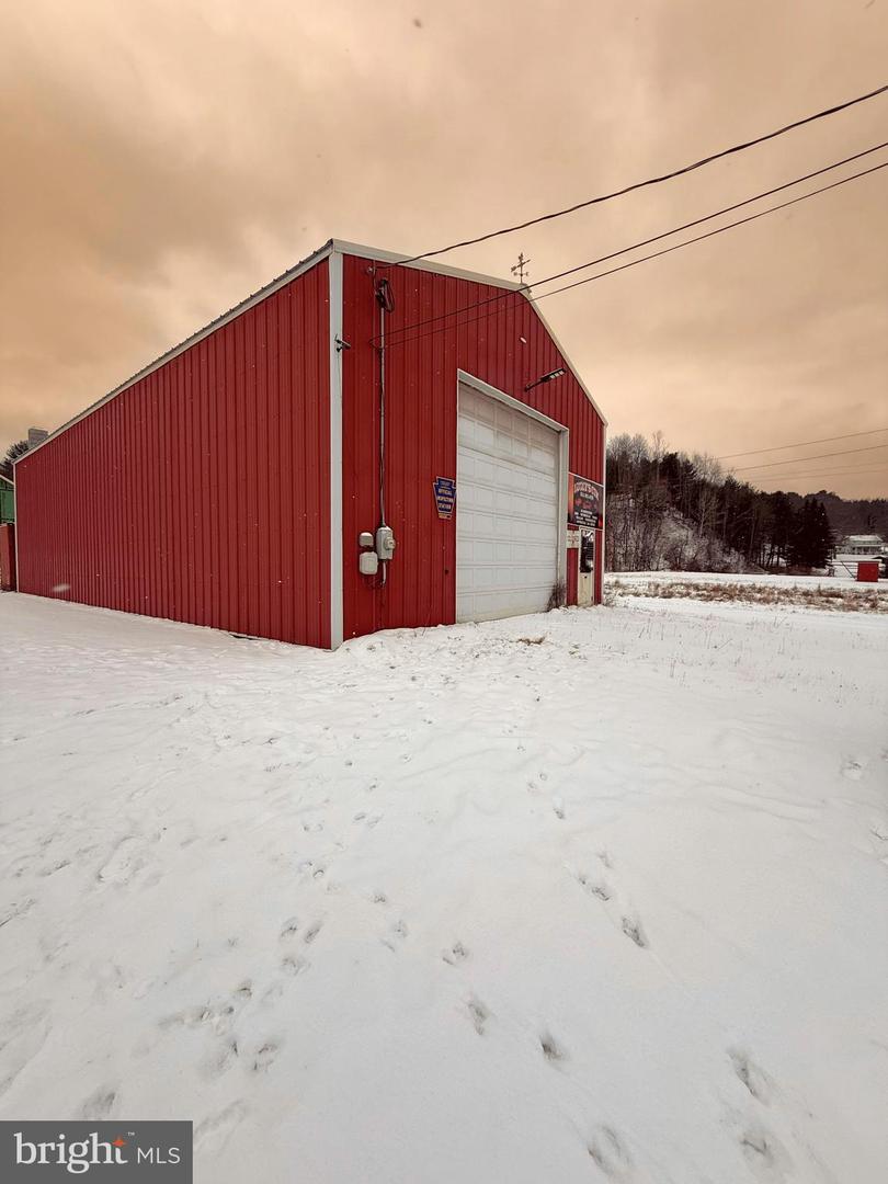 40 Sawmill St