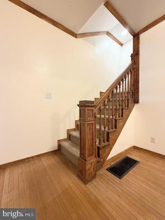 114 Kate St