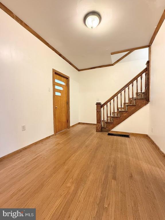 114 Kate St
