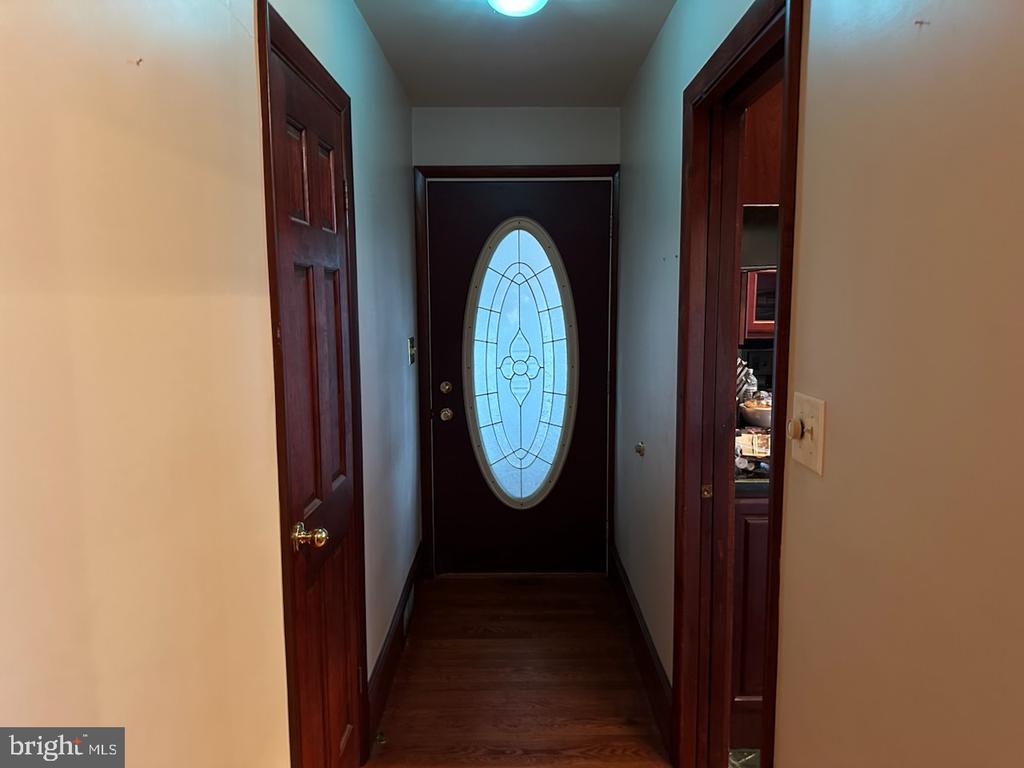 529 W Pauline Dr