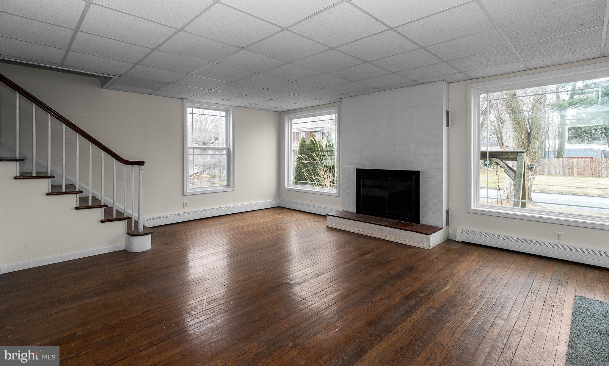 709 Linden St