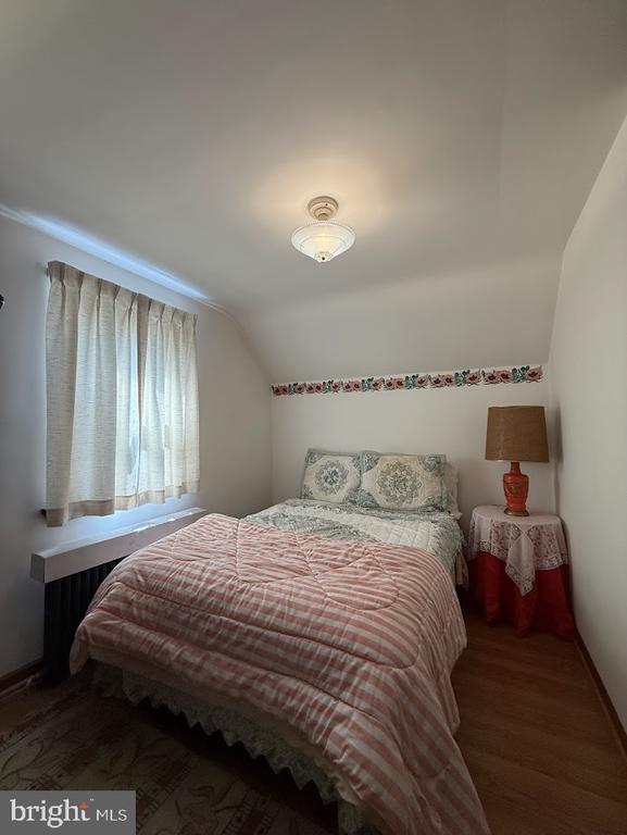 107 Short St