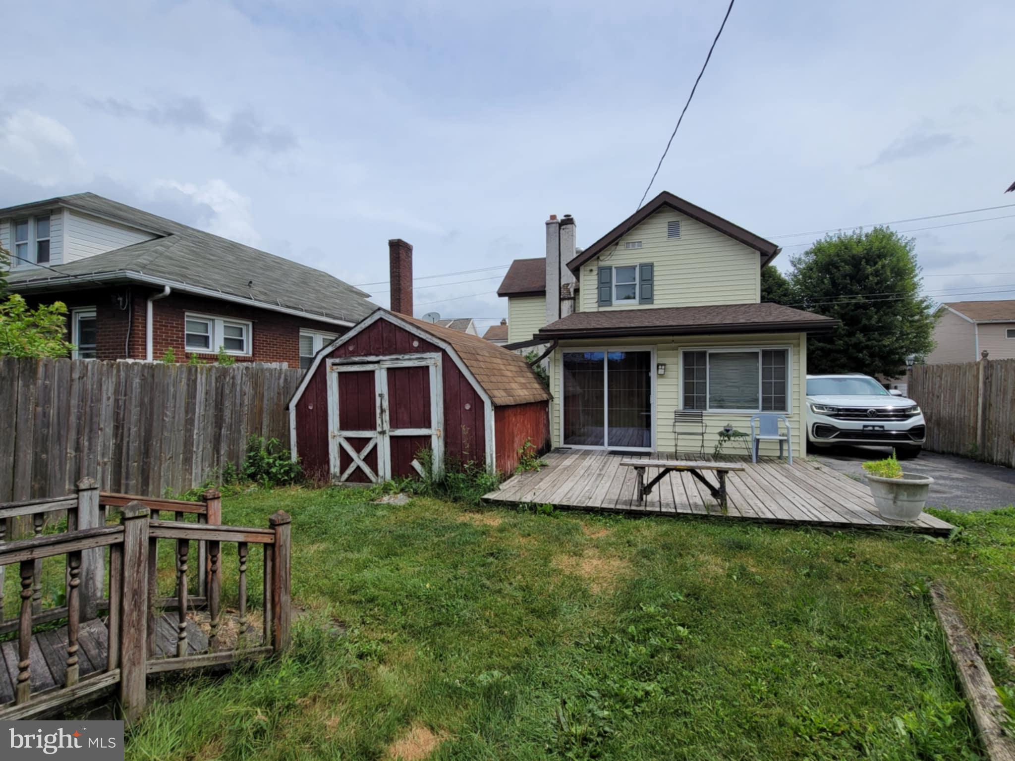 132 Curtin Street