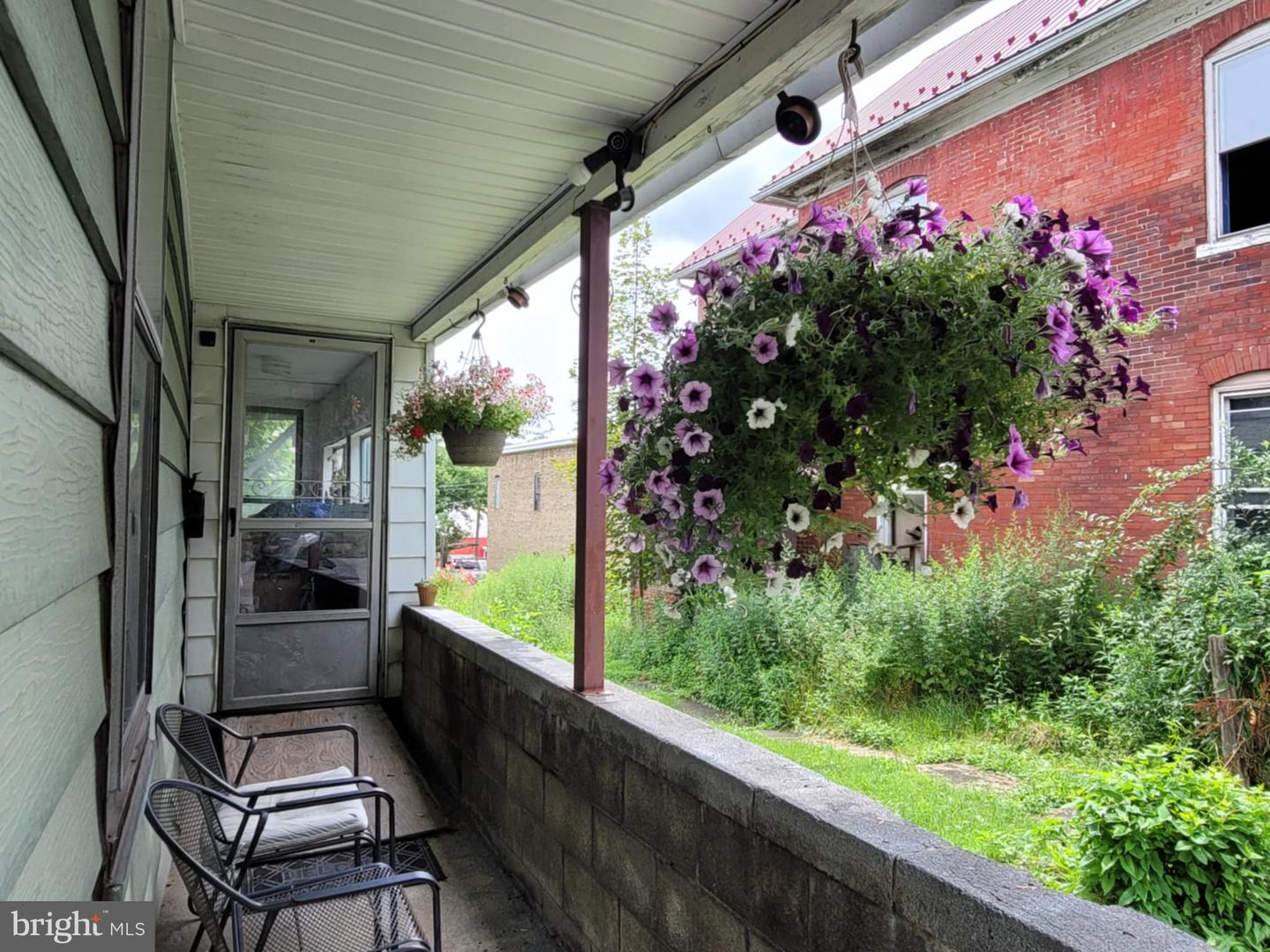 132 Curtin Street