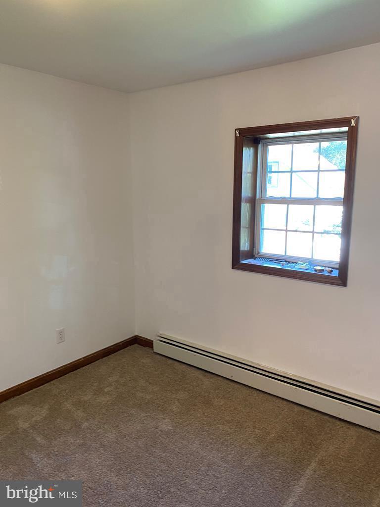 595 Ida St