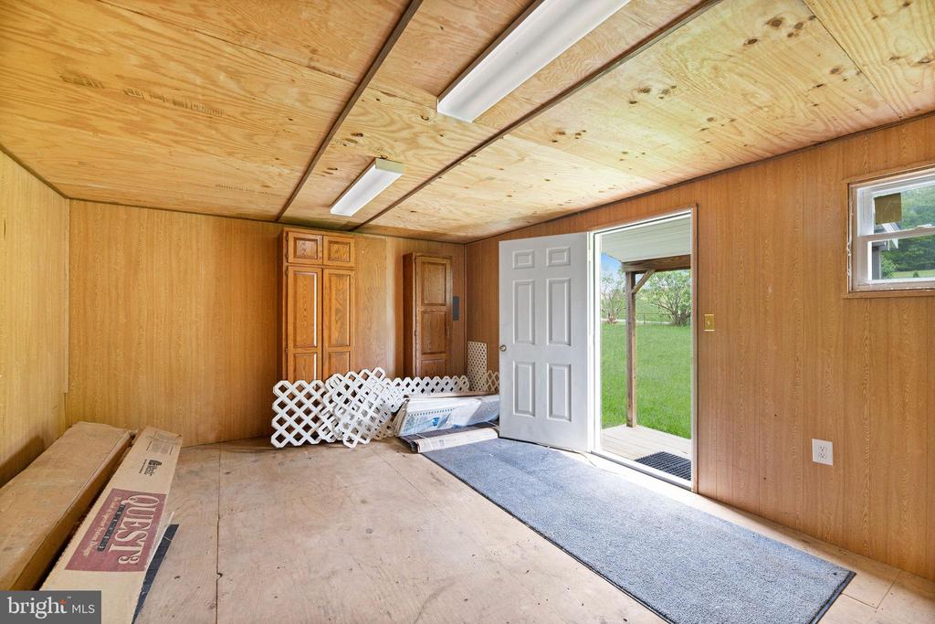 3477 Schoonover Rd