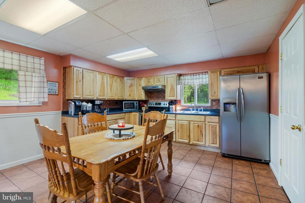 590 Frog Hollow Rd