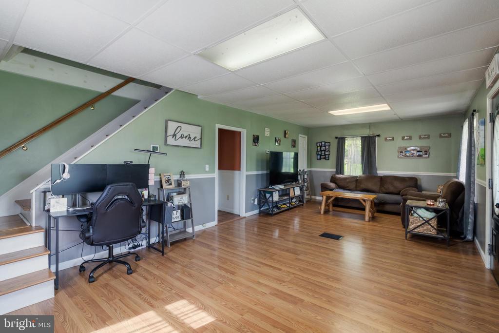 590 Frog Hollow Rd