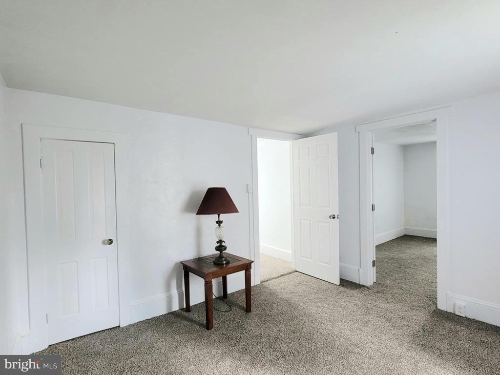 189 Rolling Stone Rd