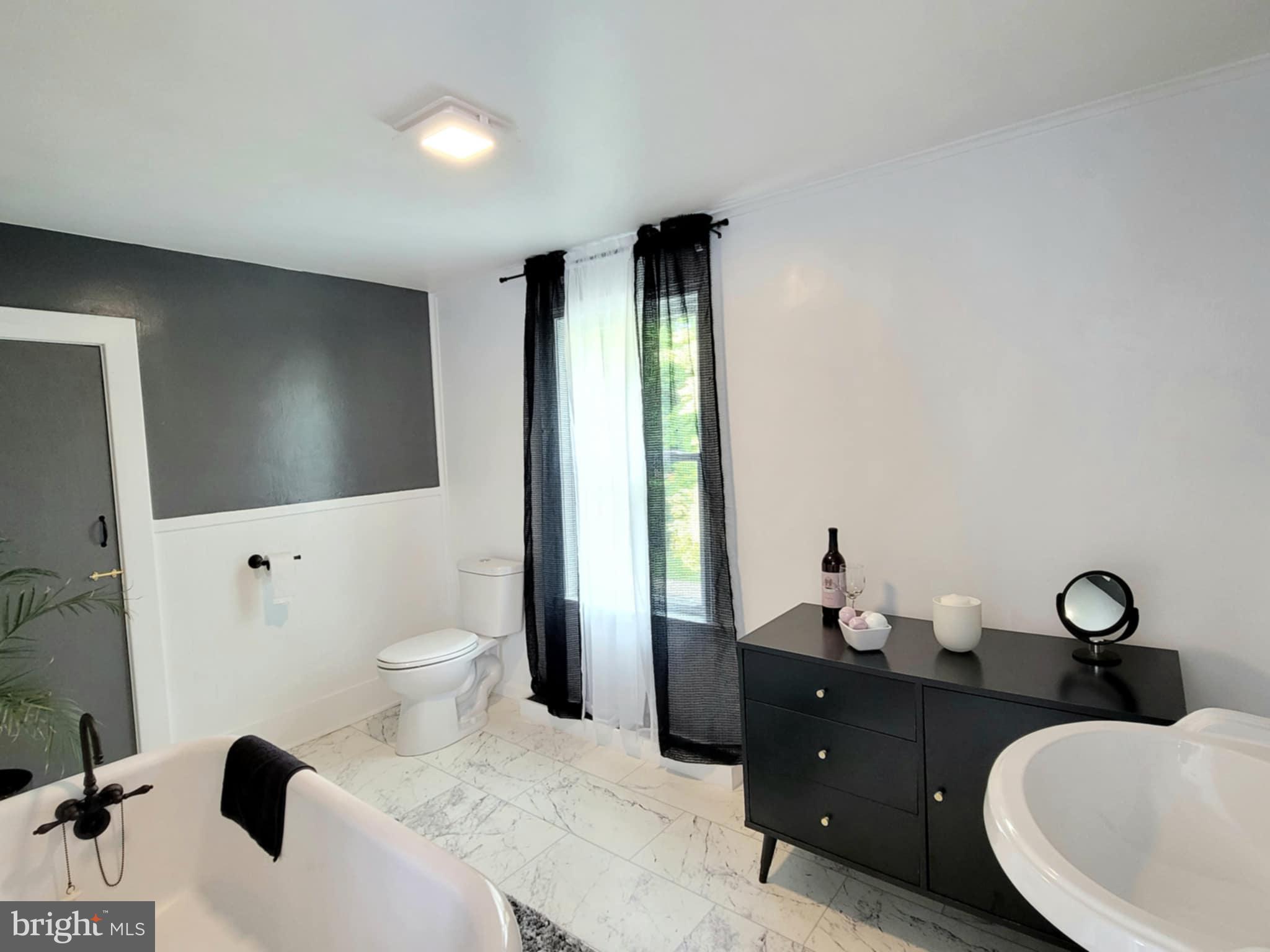 189 Rolling Stone Rd