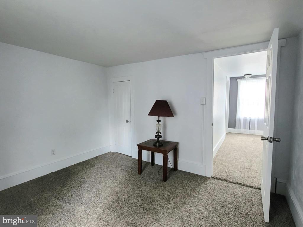 189 Rolling Stone Rd