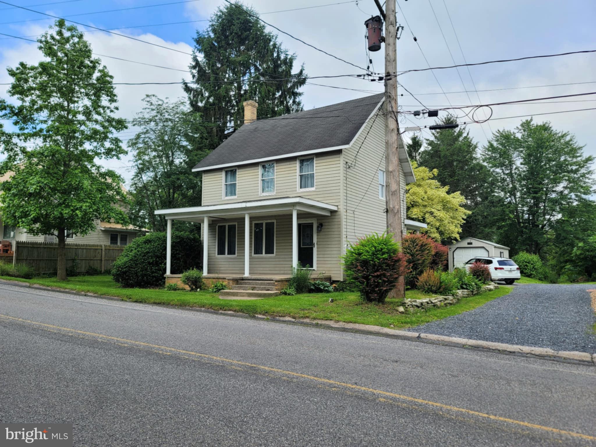 189 Rolling Stone Rd