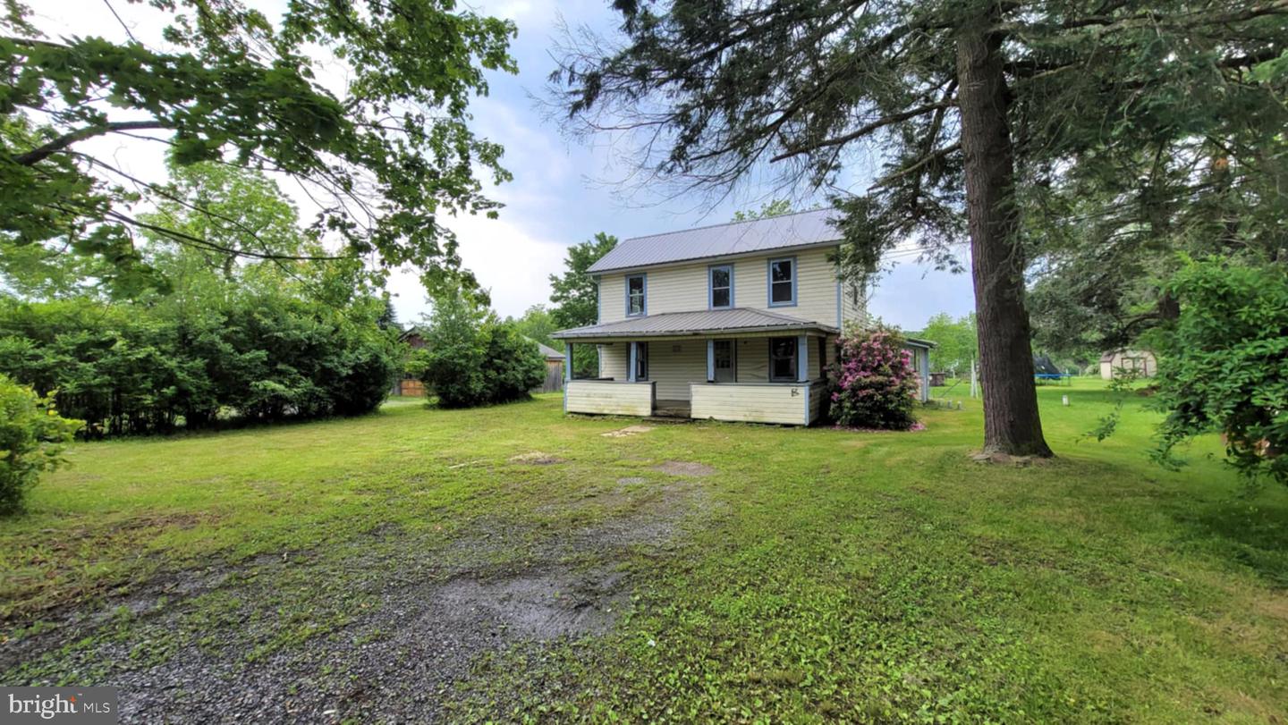 1511 Old Turnpike Rd