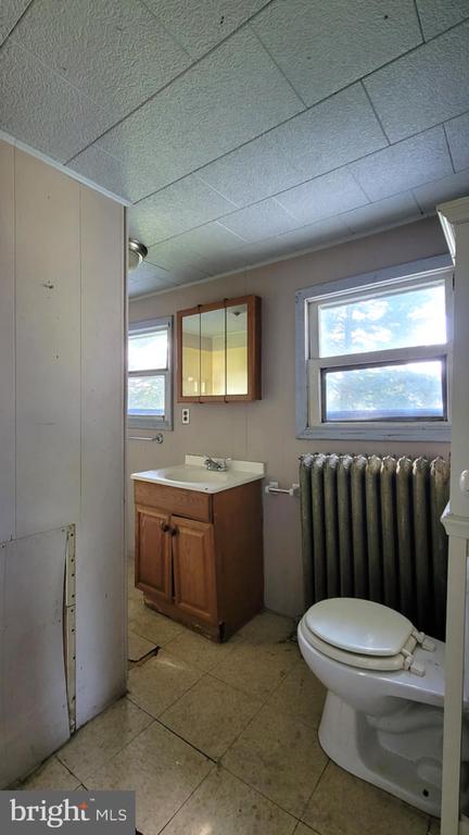 1511 Old Turnpike Rd