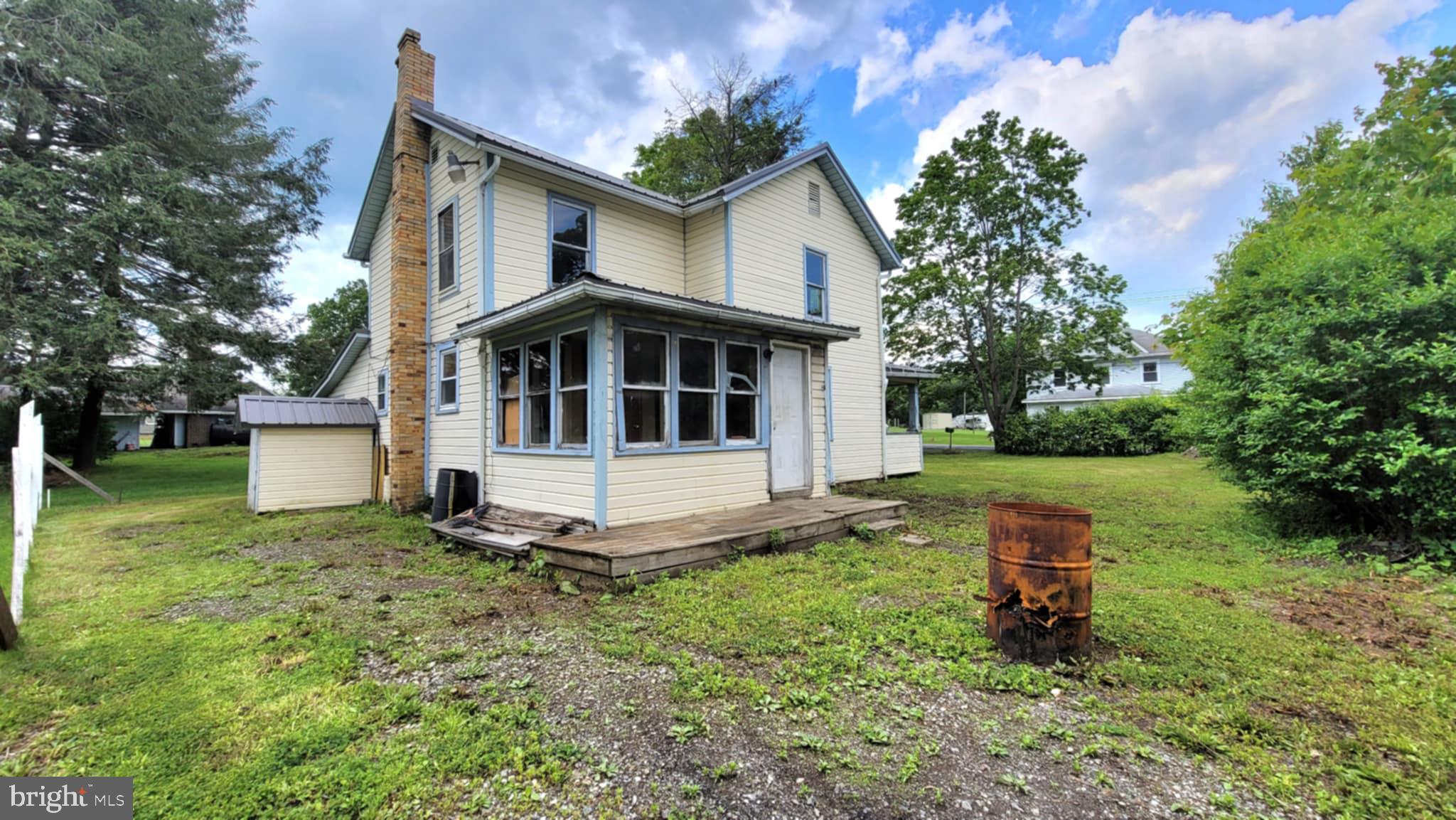 1511 Old Turnpike Rd