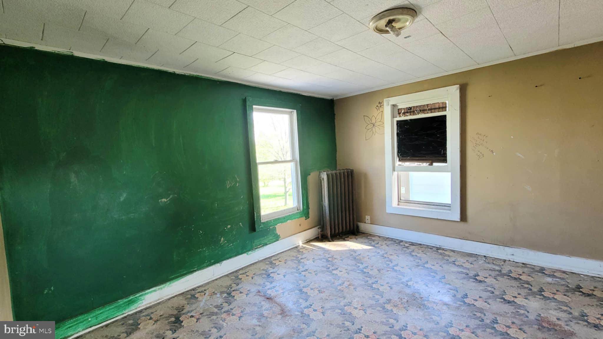 1511 Old Turnpike Rd