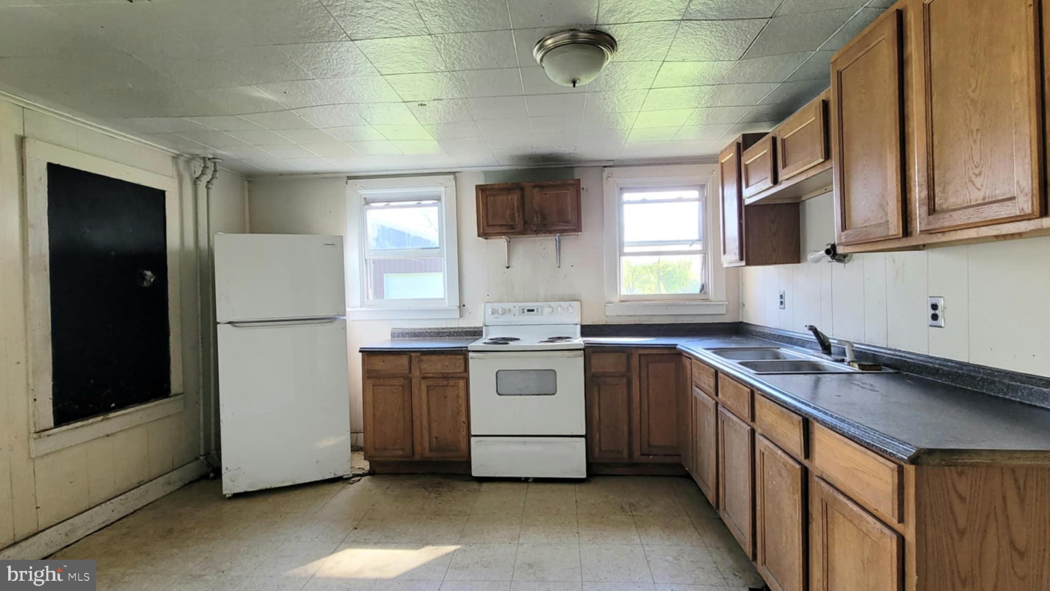 1511 Old Turnpike Rd