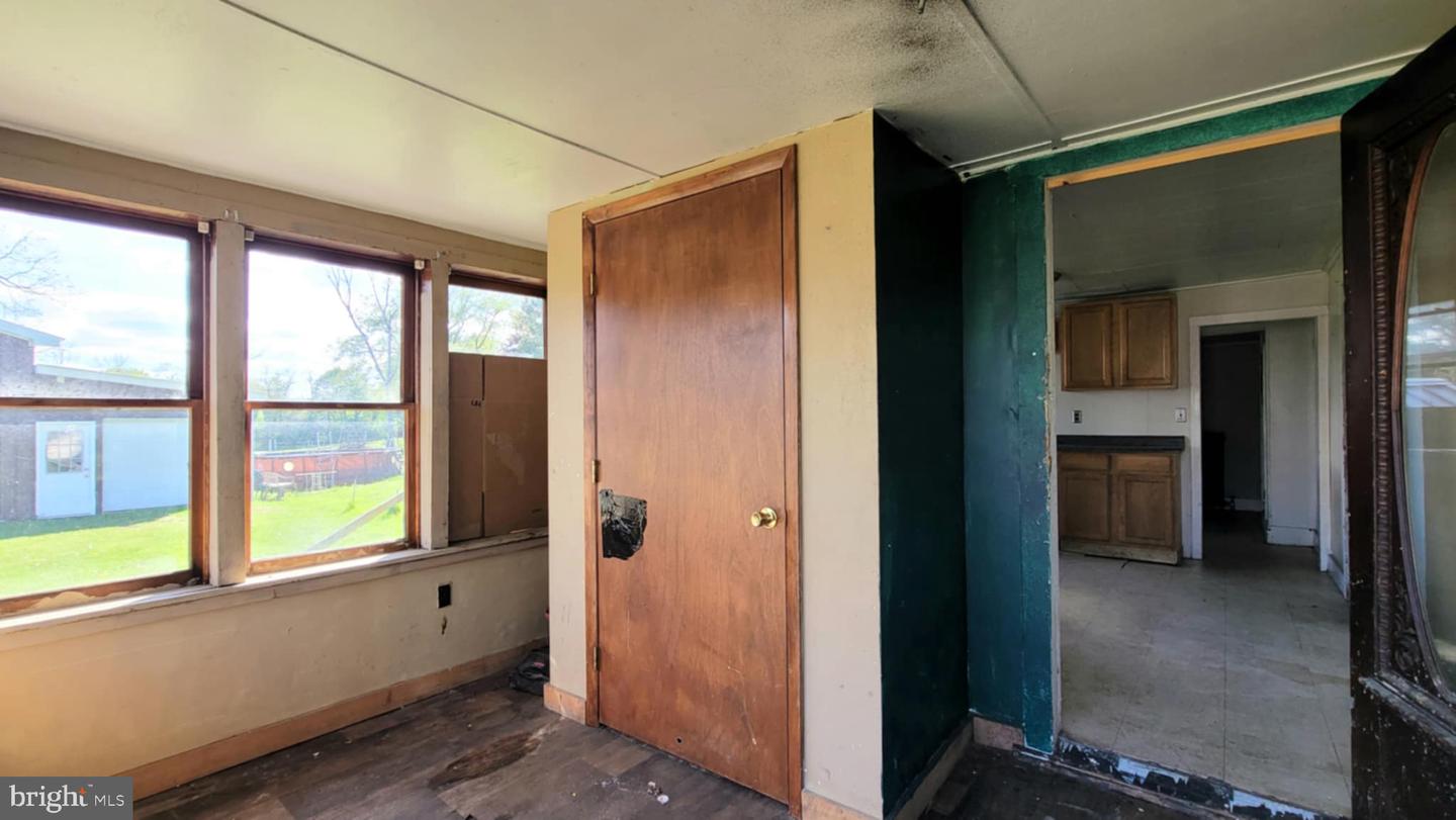 1511 Old Turnpike Rd