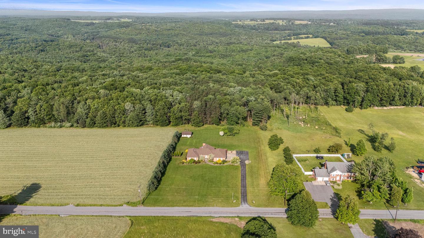 882 Rolling Stone Road