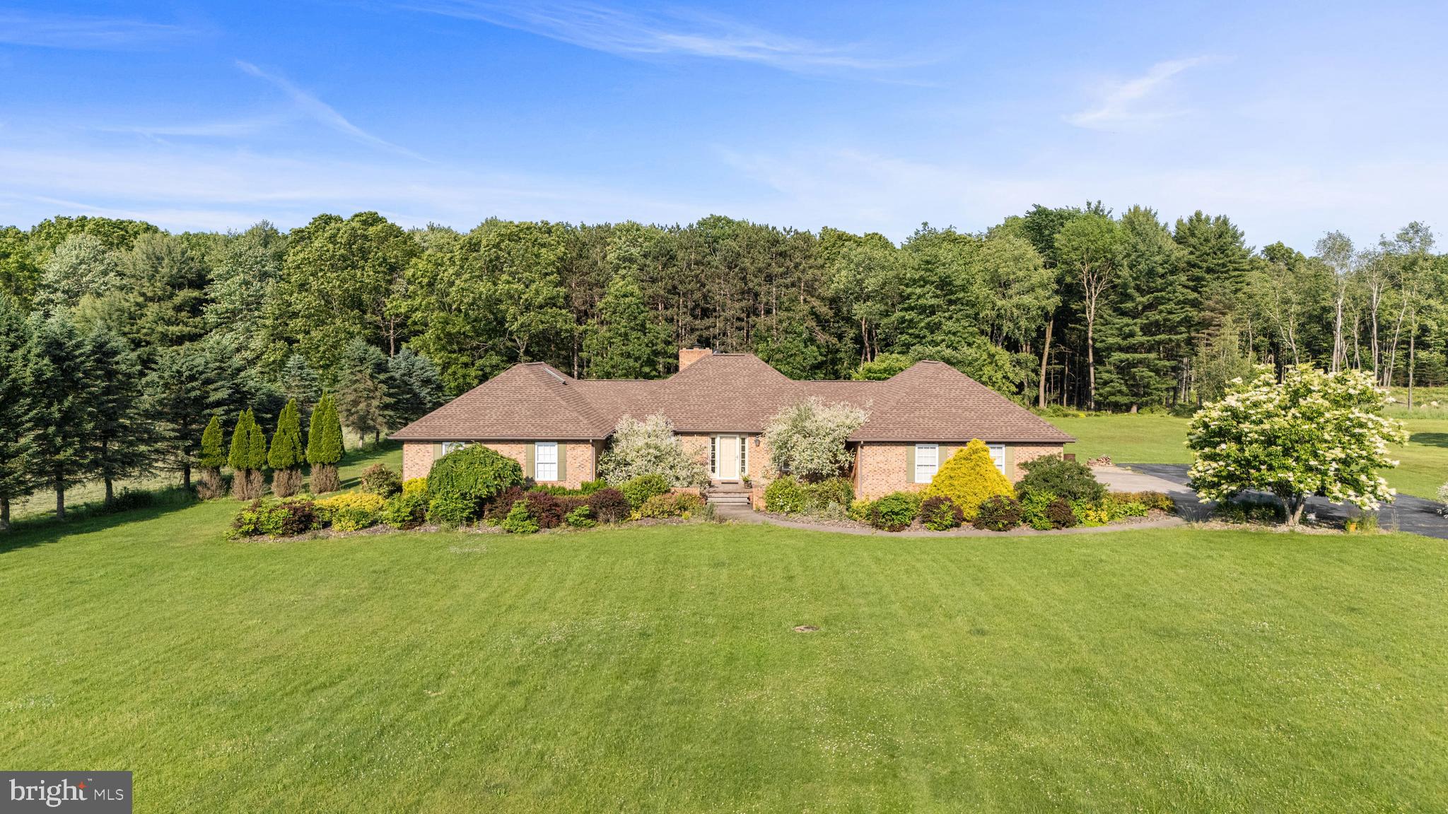 882 Rolling Stone Road