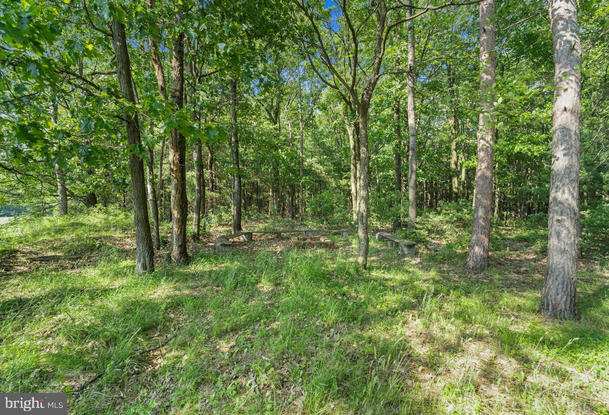 882 Rolling Stone Road