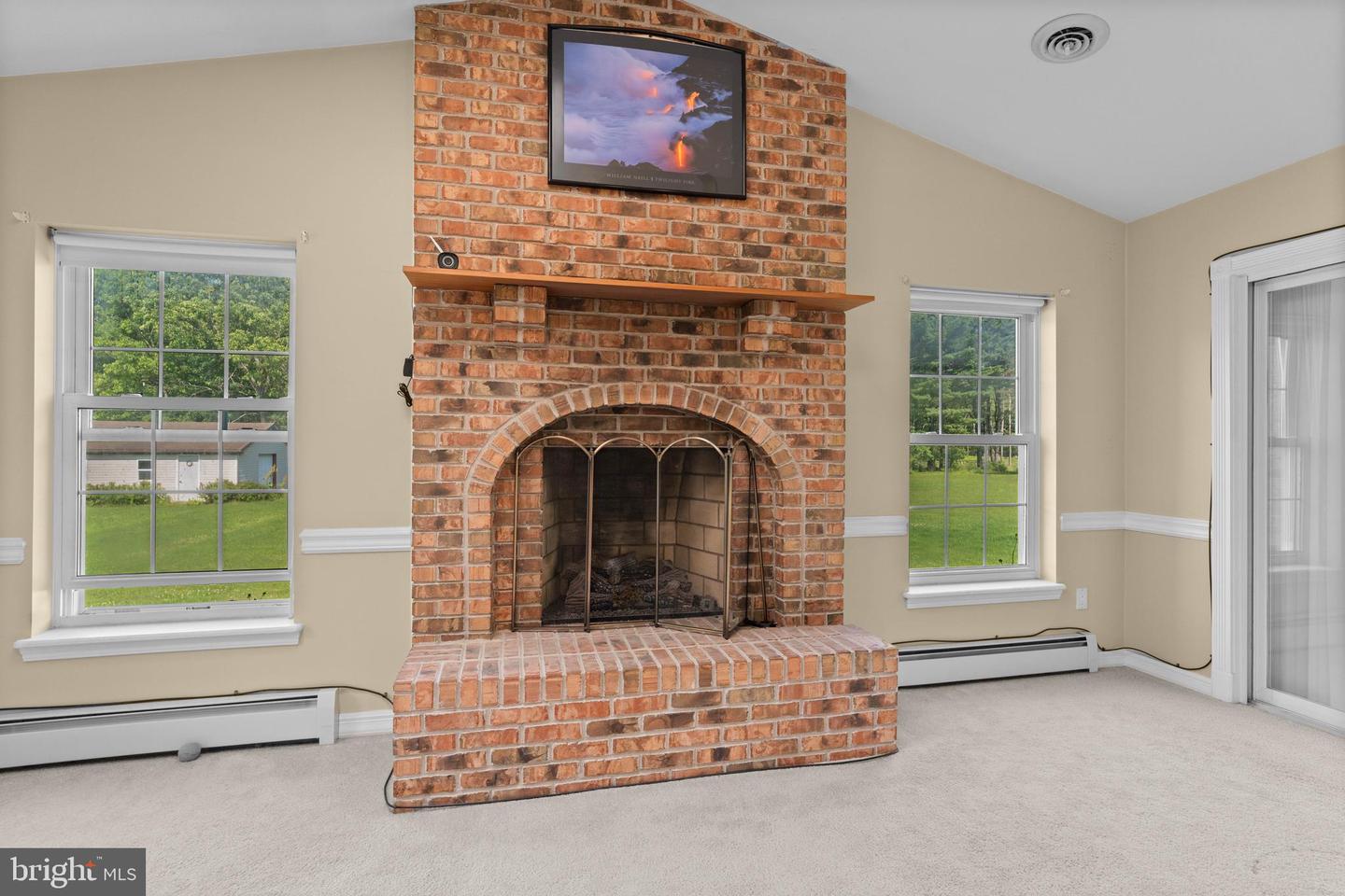 882 Rolling Stone Road