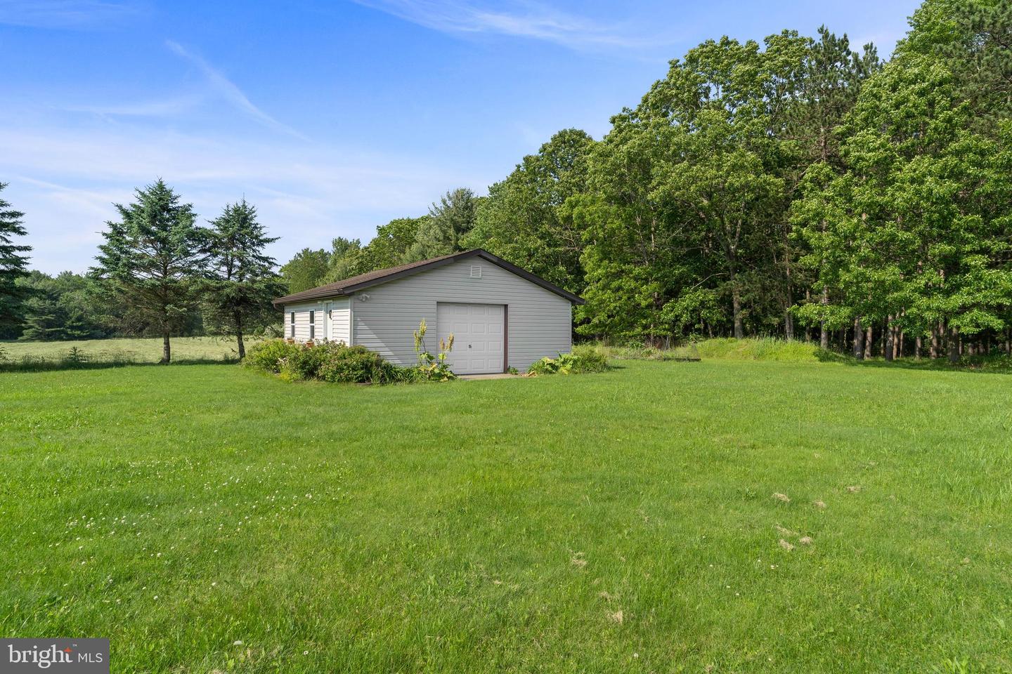 882 Rolling Stone Road