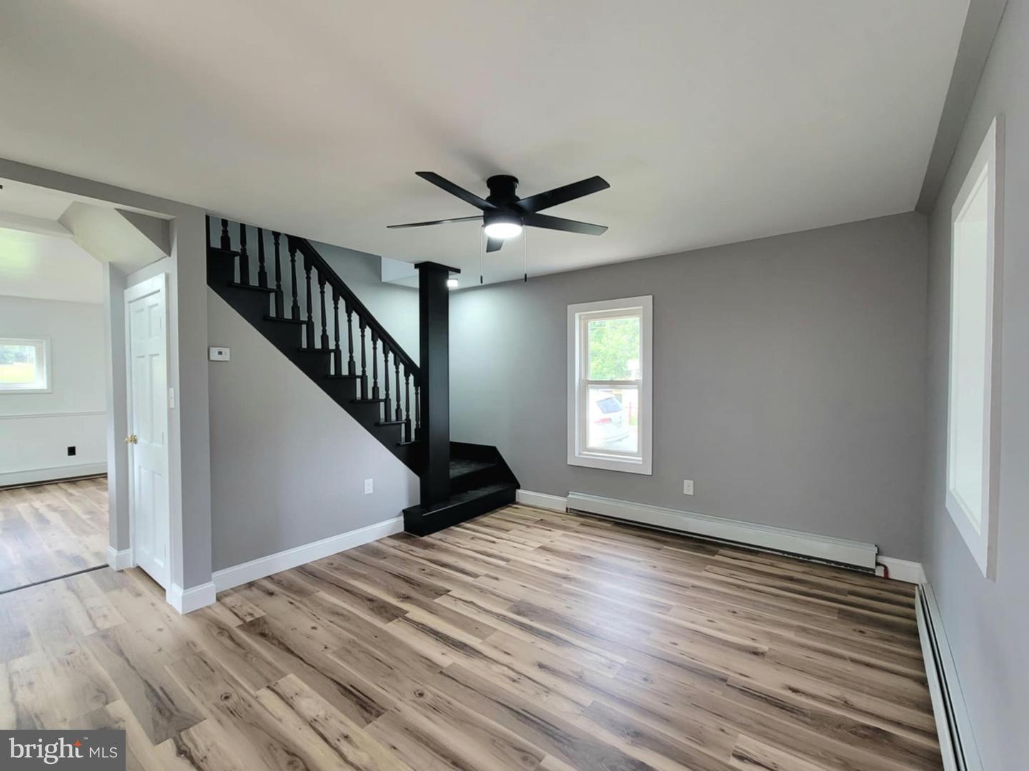 2561 Main St