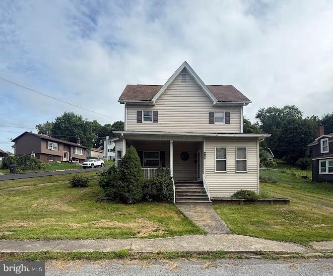 422 Hannah St