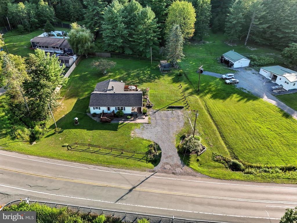 8421 Krebs Hwy