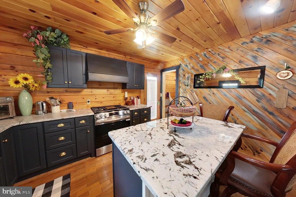 675 PORT AU PRINCE ROAD