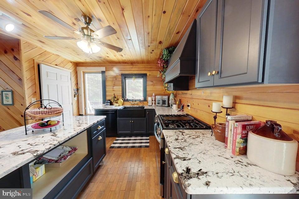 675 PORT AU PRINCE ROAD