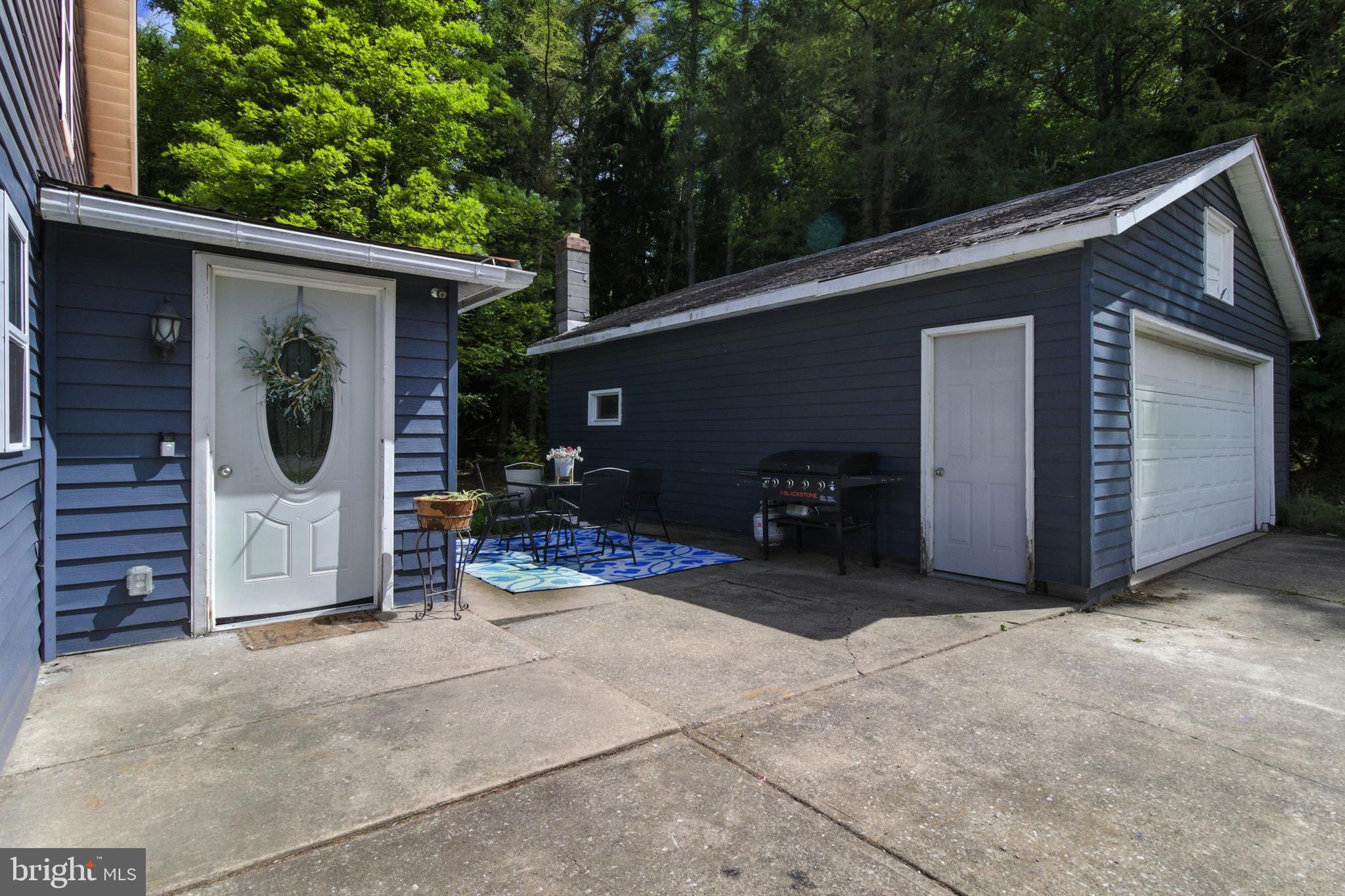 674 RED SCHOOLHOUSE ROAD