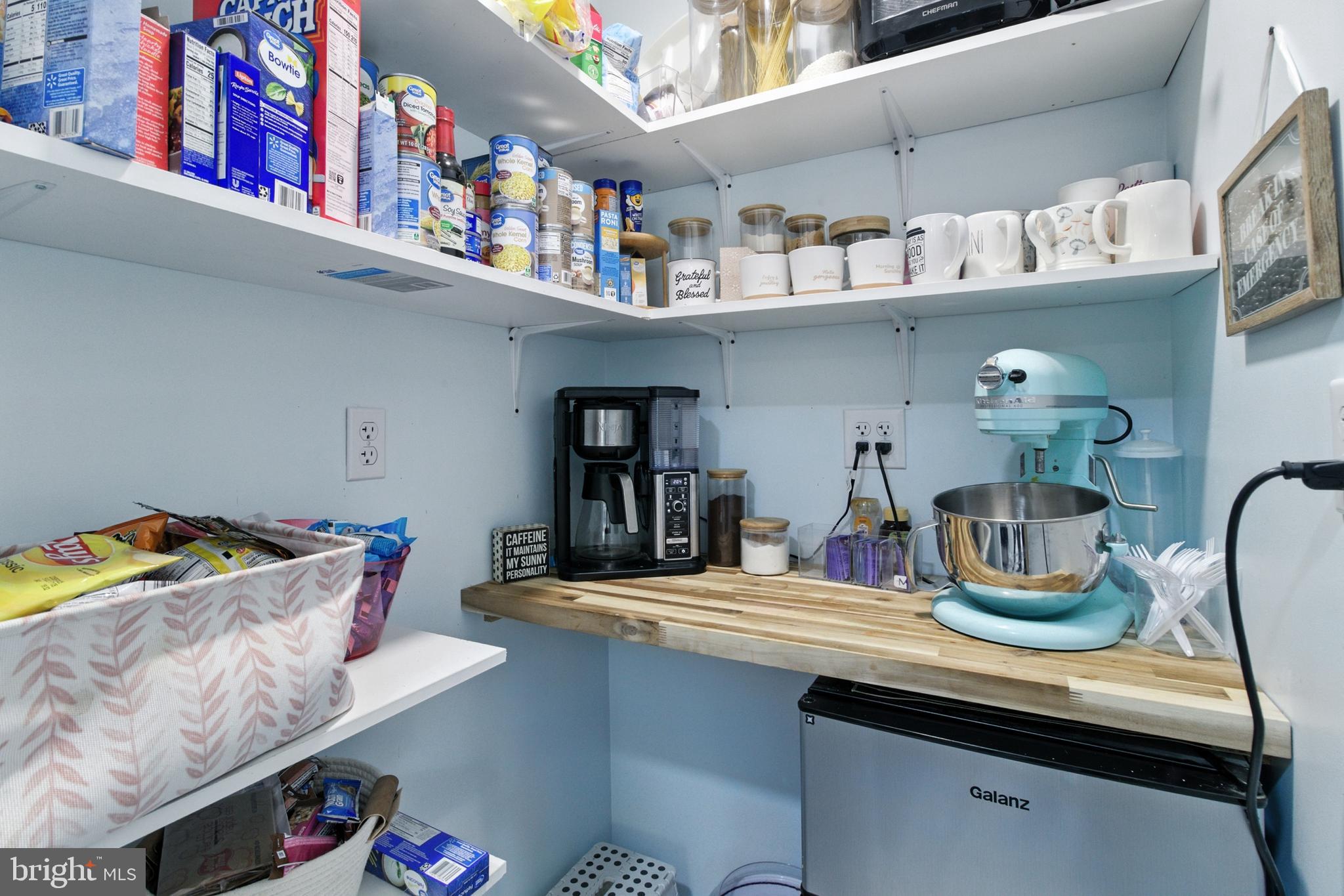 674 RED SCHOOLHOUSE ROAD