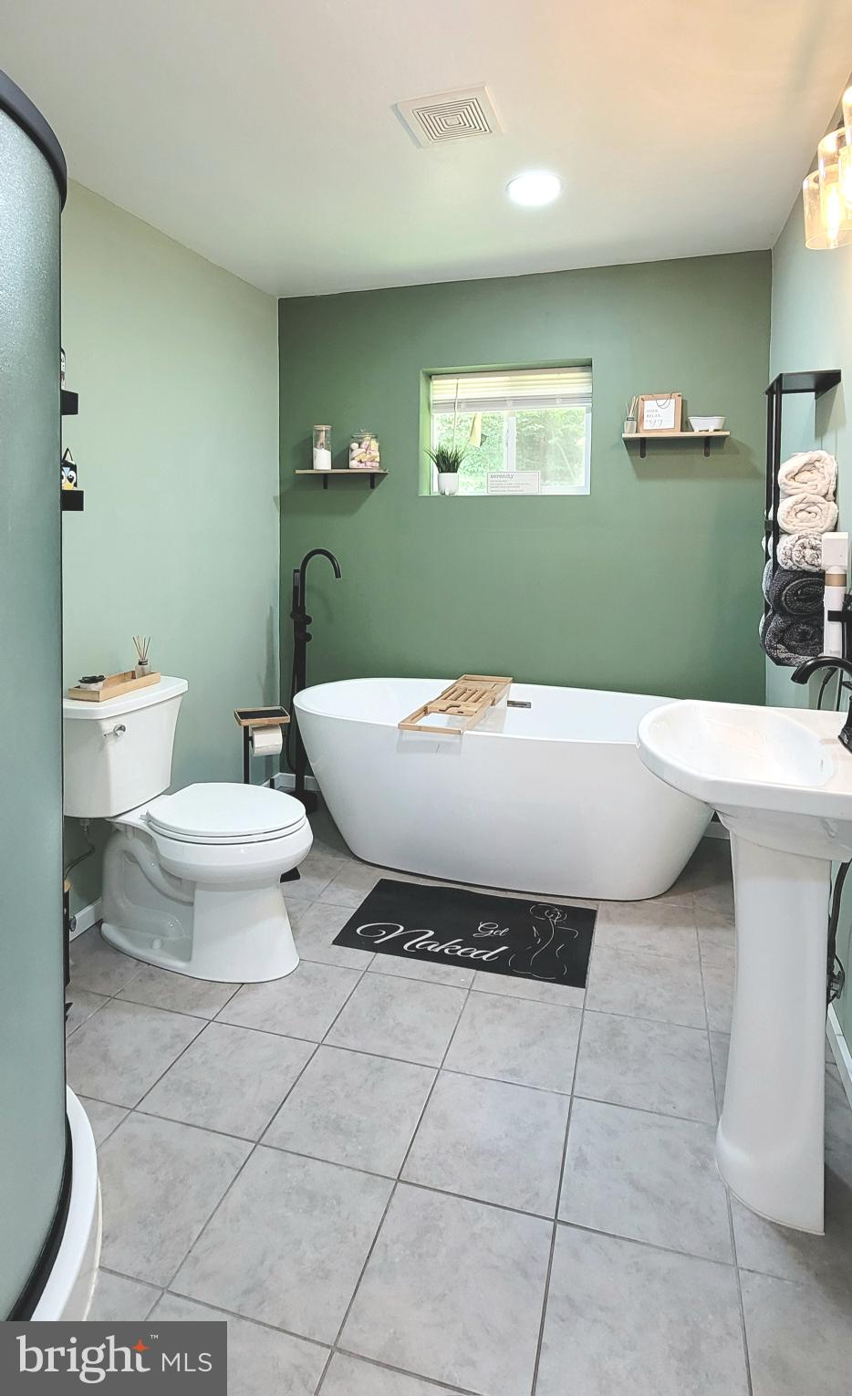 674 RED SCHOOLHOUSE ROAD