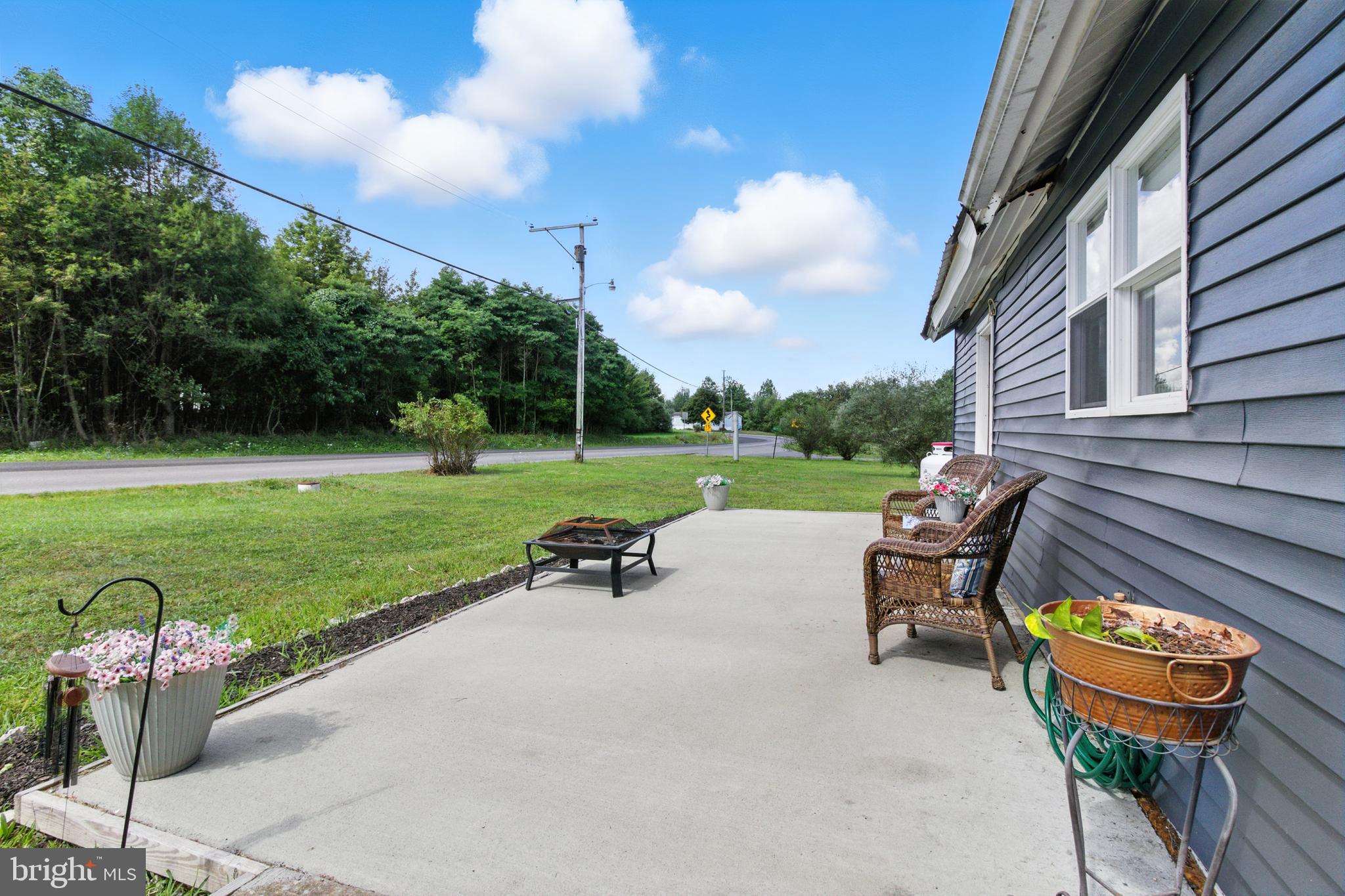 674 RED SCHOOLHOUSE ROAD