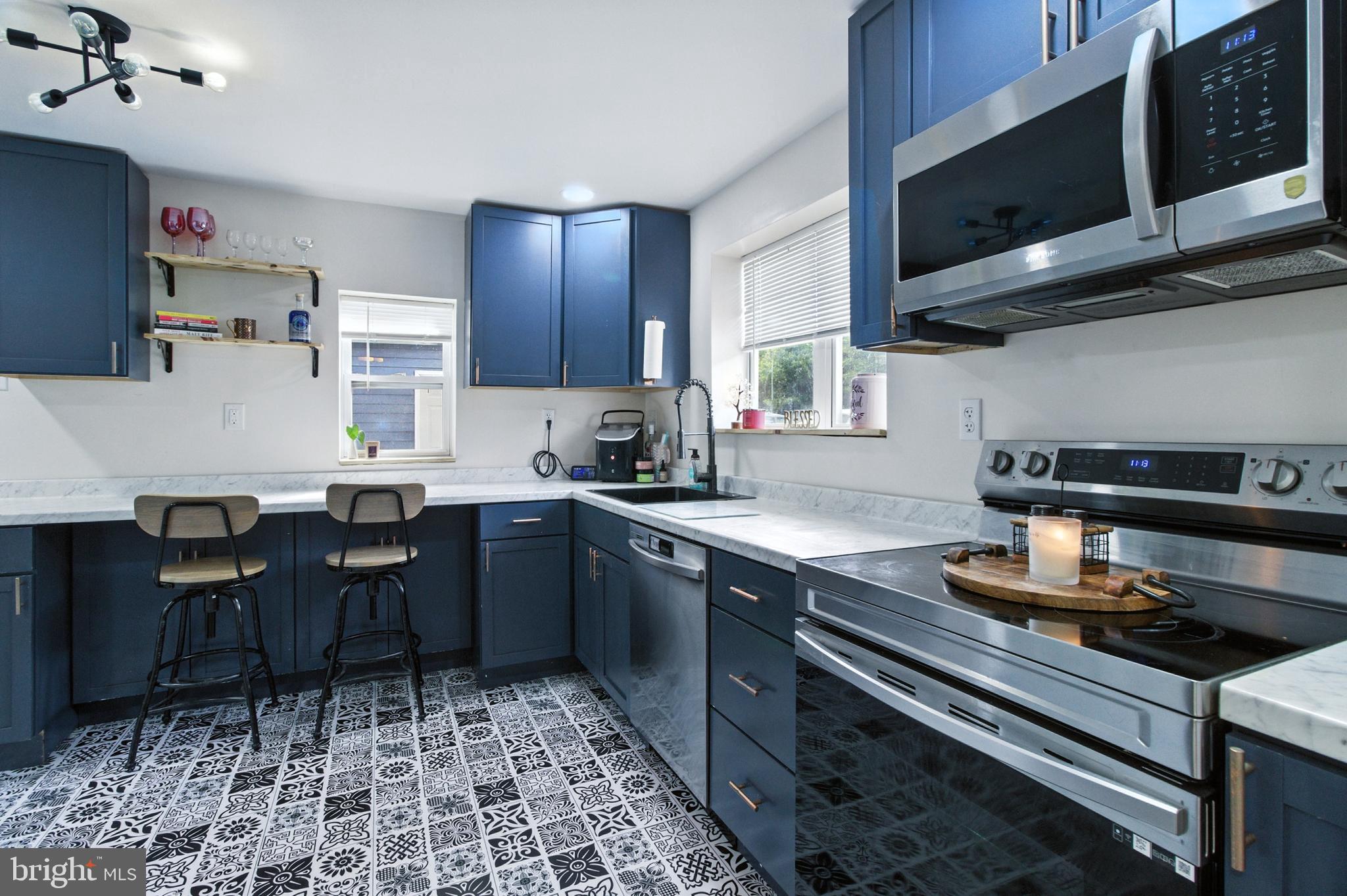 674 RED SCHOOLHOUSE ROAD