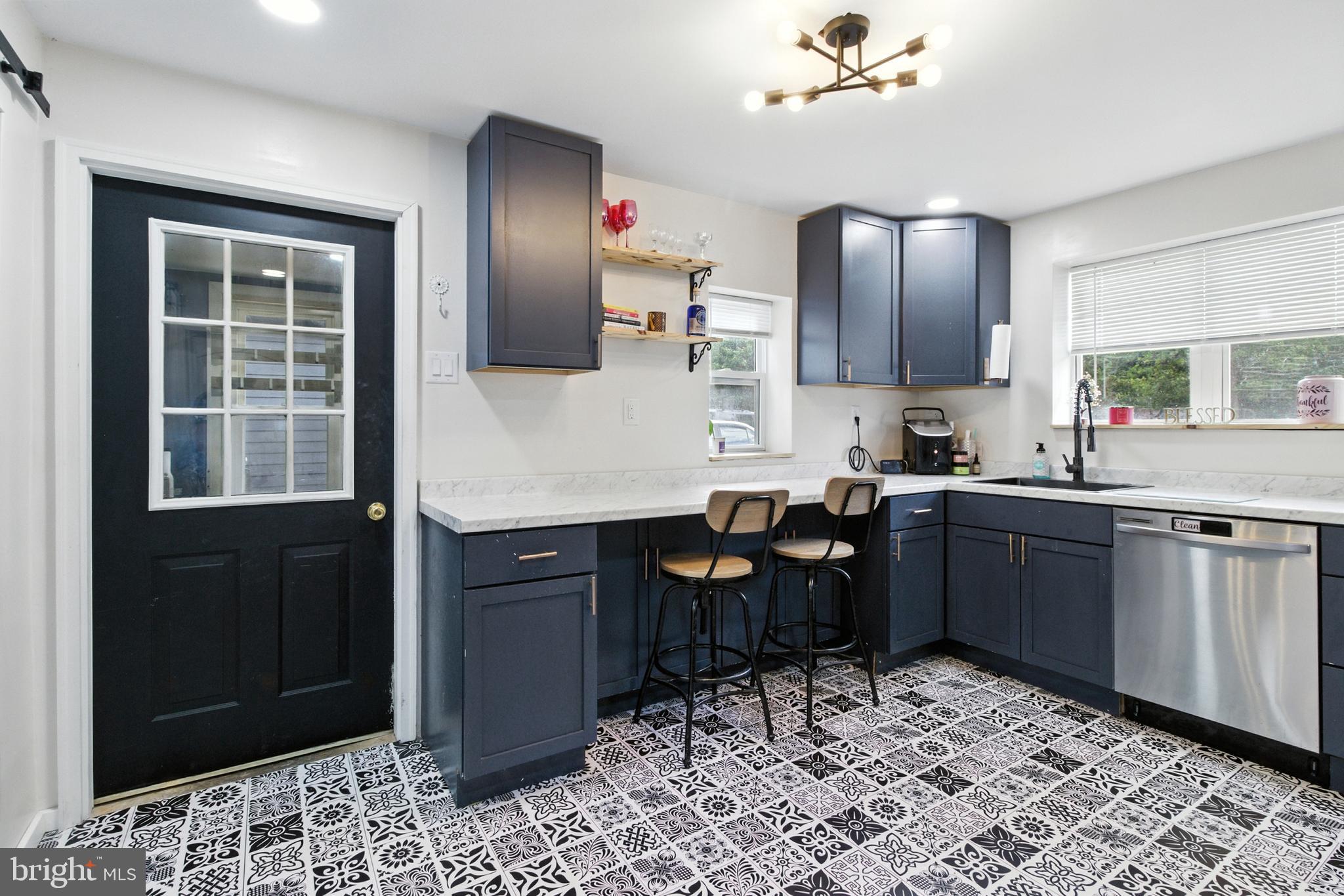 674 RED SCHOOLHOUSE ROAD