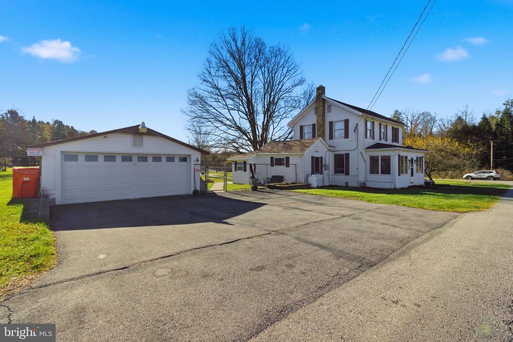 82 RIDGE STREET
