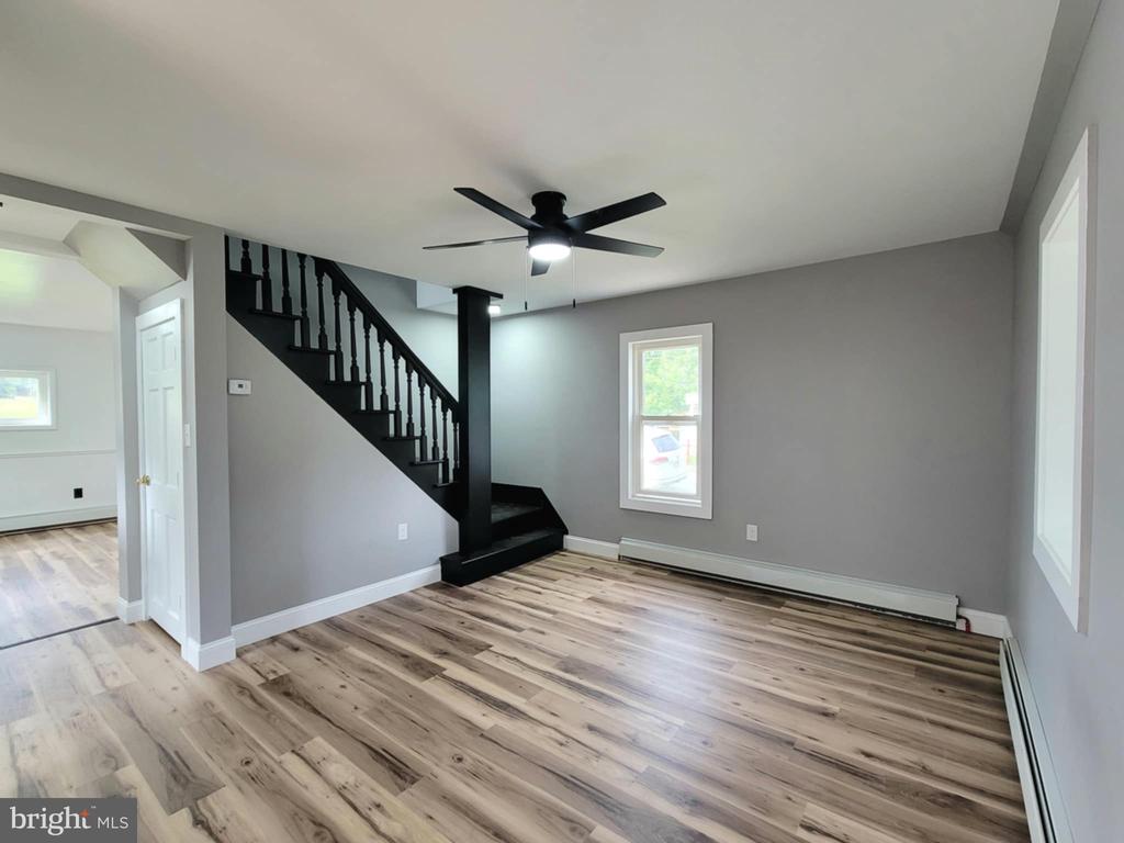 2561 MAIN STREET
