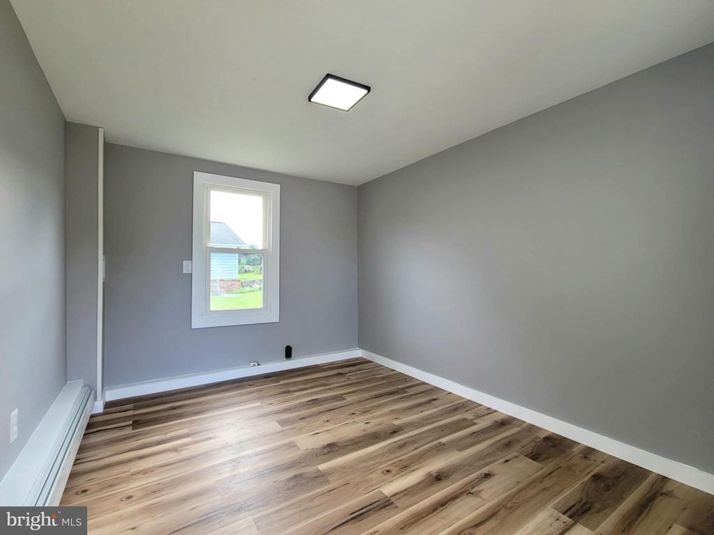2561 MAIN STREET