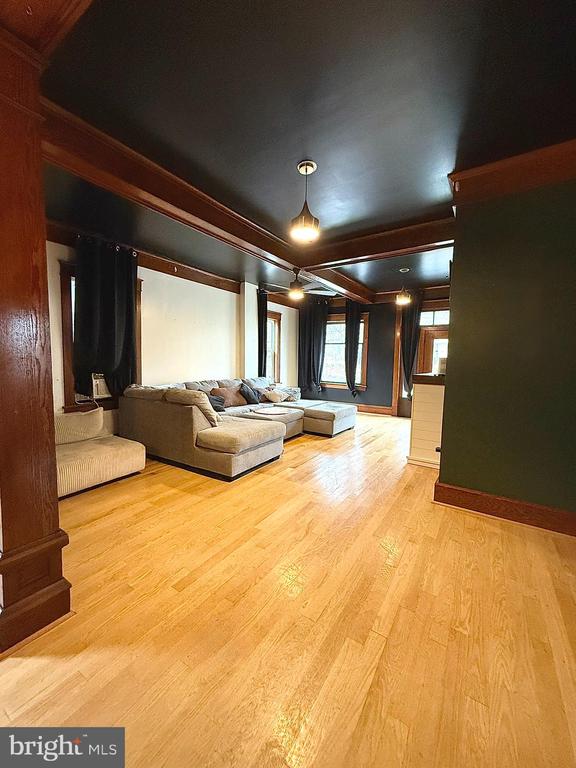 32 BLUEBALL ROAD