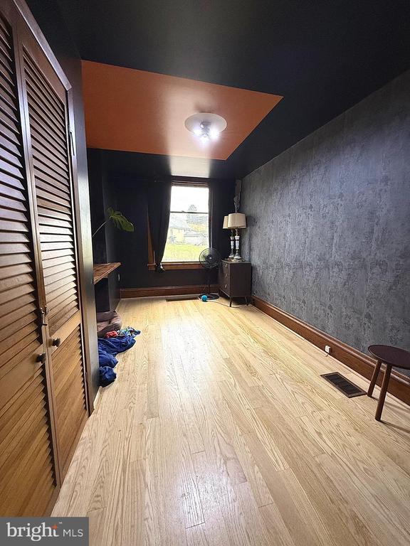 32 BLUEBALL ROAD
