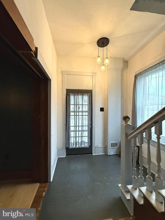 32 BLUEBALL ROAD