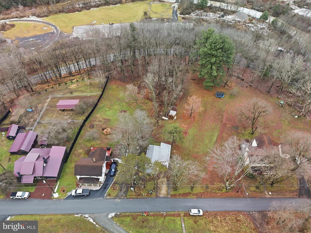 472 BRIDGEPORT ROAD