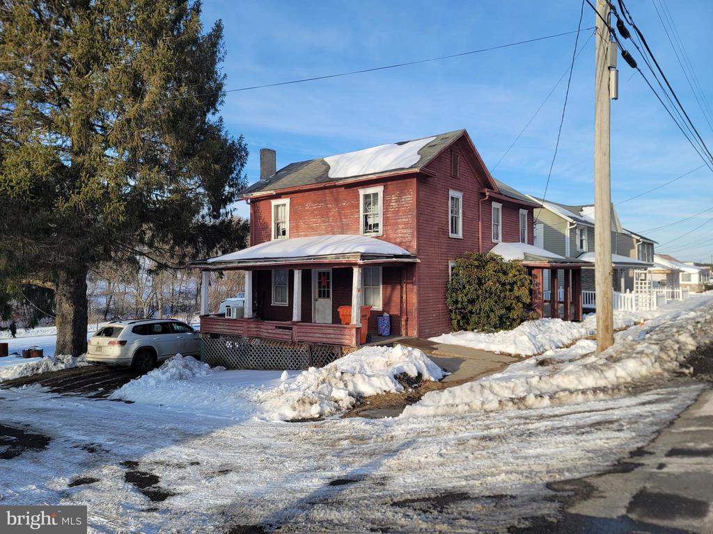 357 SPRING STREET