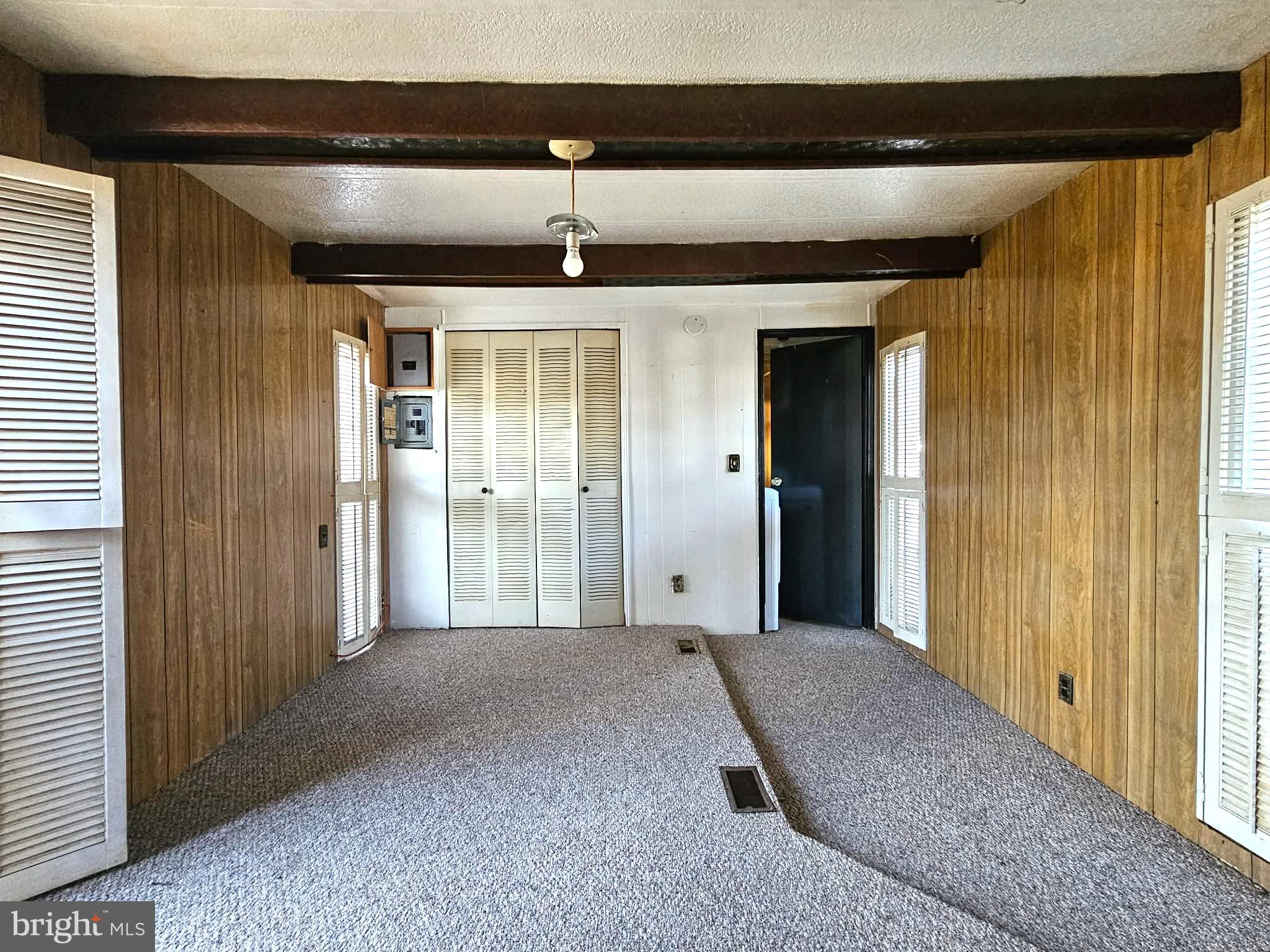 517 W PRESQUEISLE STREET