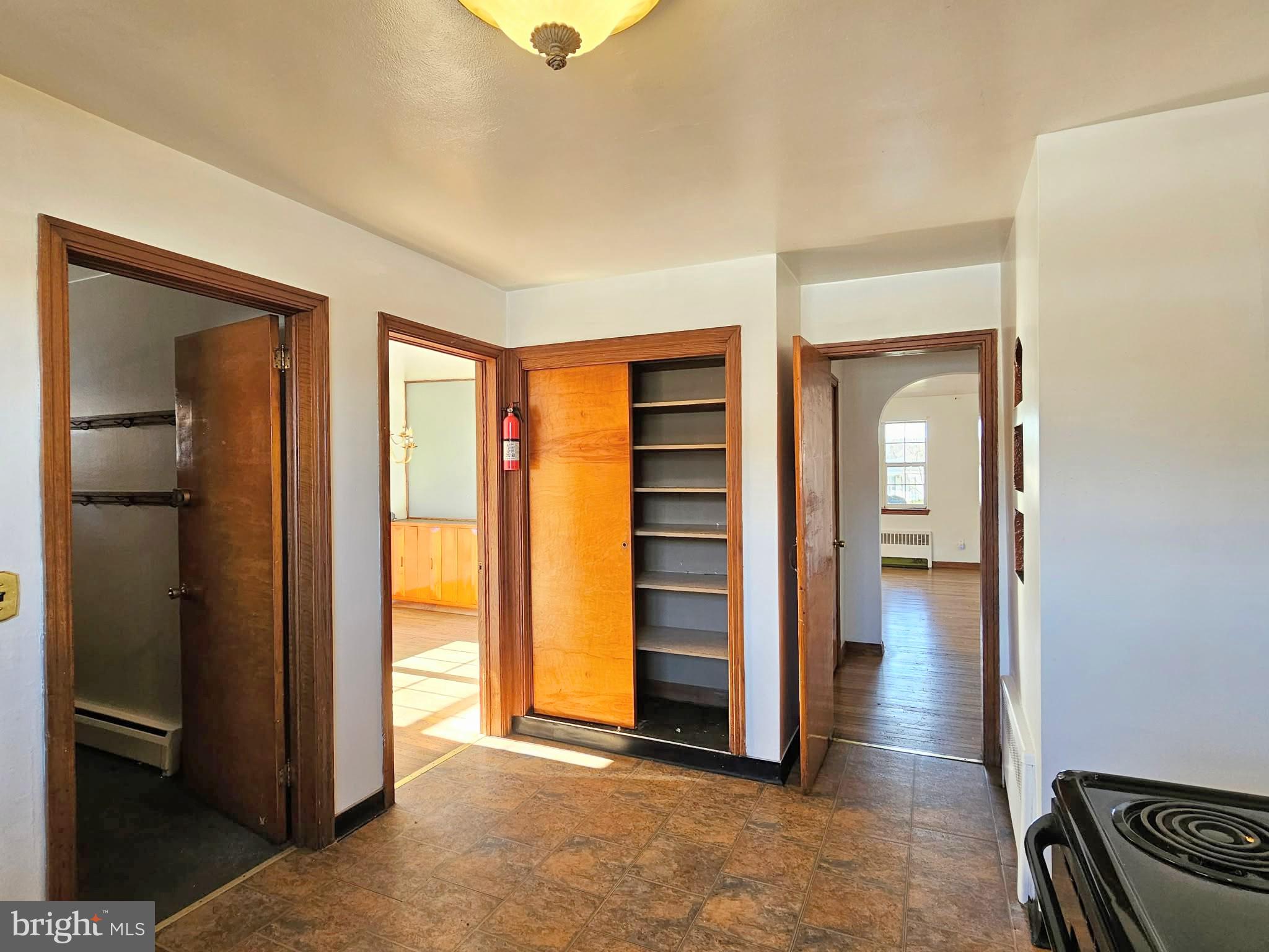 517 W PRESQUEISLE STREET