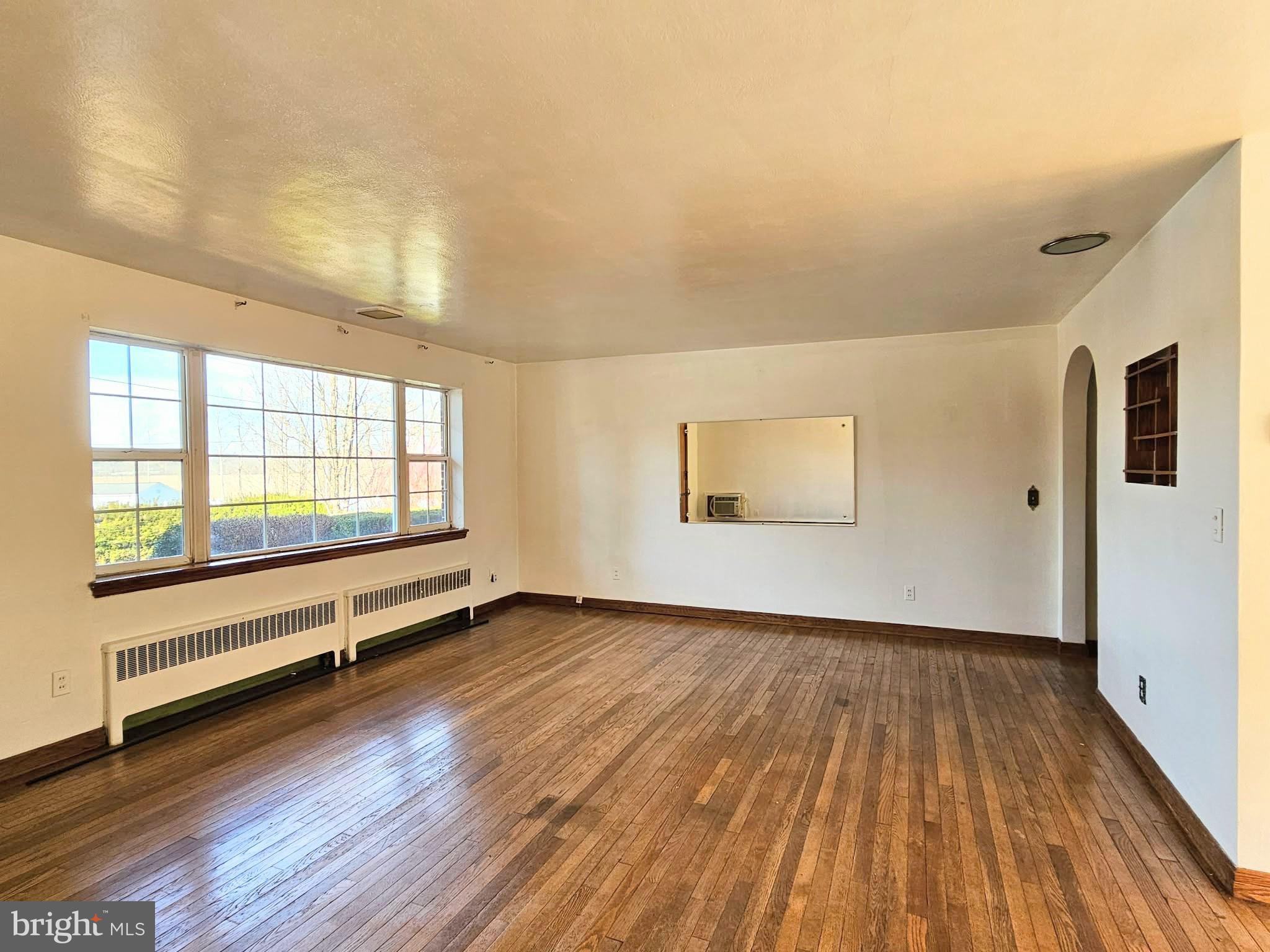 517 W PRESQUEISLE STREET